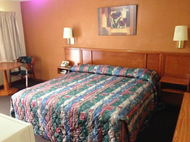 Budget Inn Oskaloosa 客房 照片