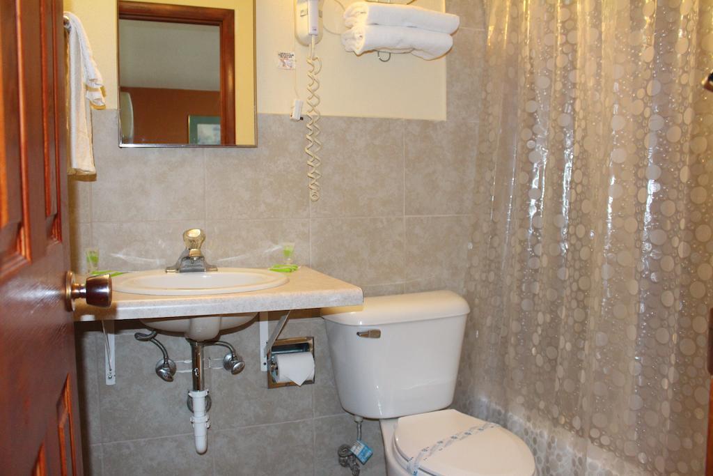 Budget Inn Oskaloosa 客房 照片