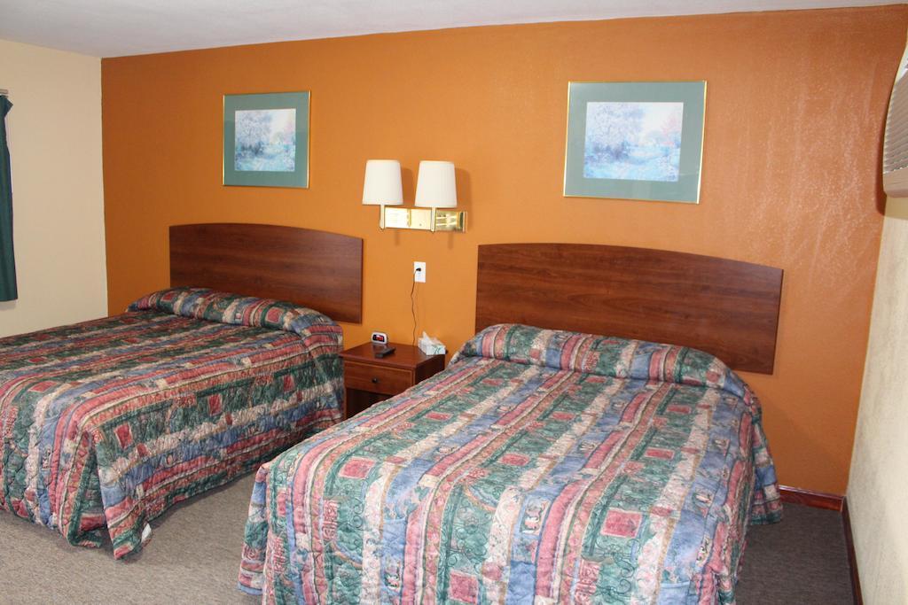 Budget Inn Oskaloosa 外观 照片