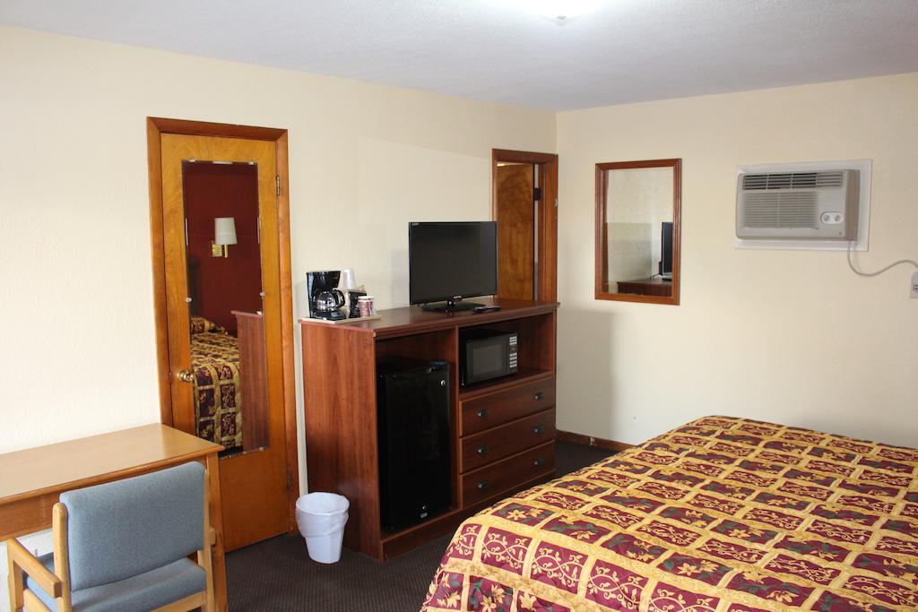 Budget Inn Oskaloosa 外观 照片