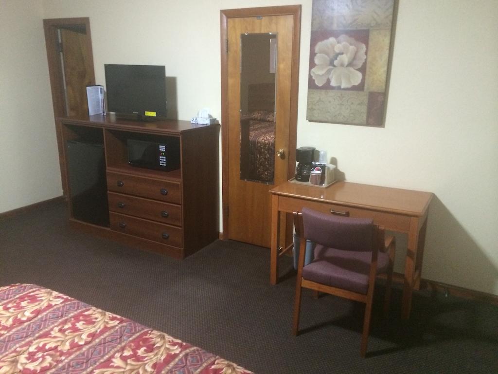 Budget Inn Oskaloosa 外观 照片
